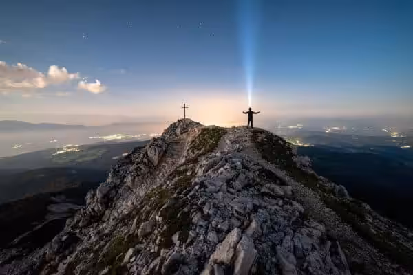 new man mountain top light